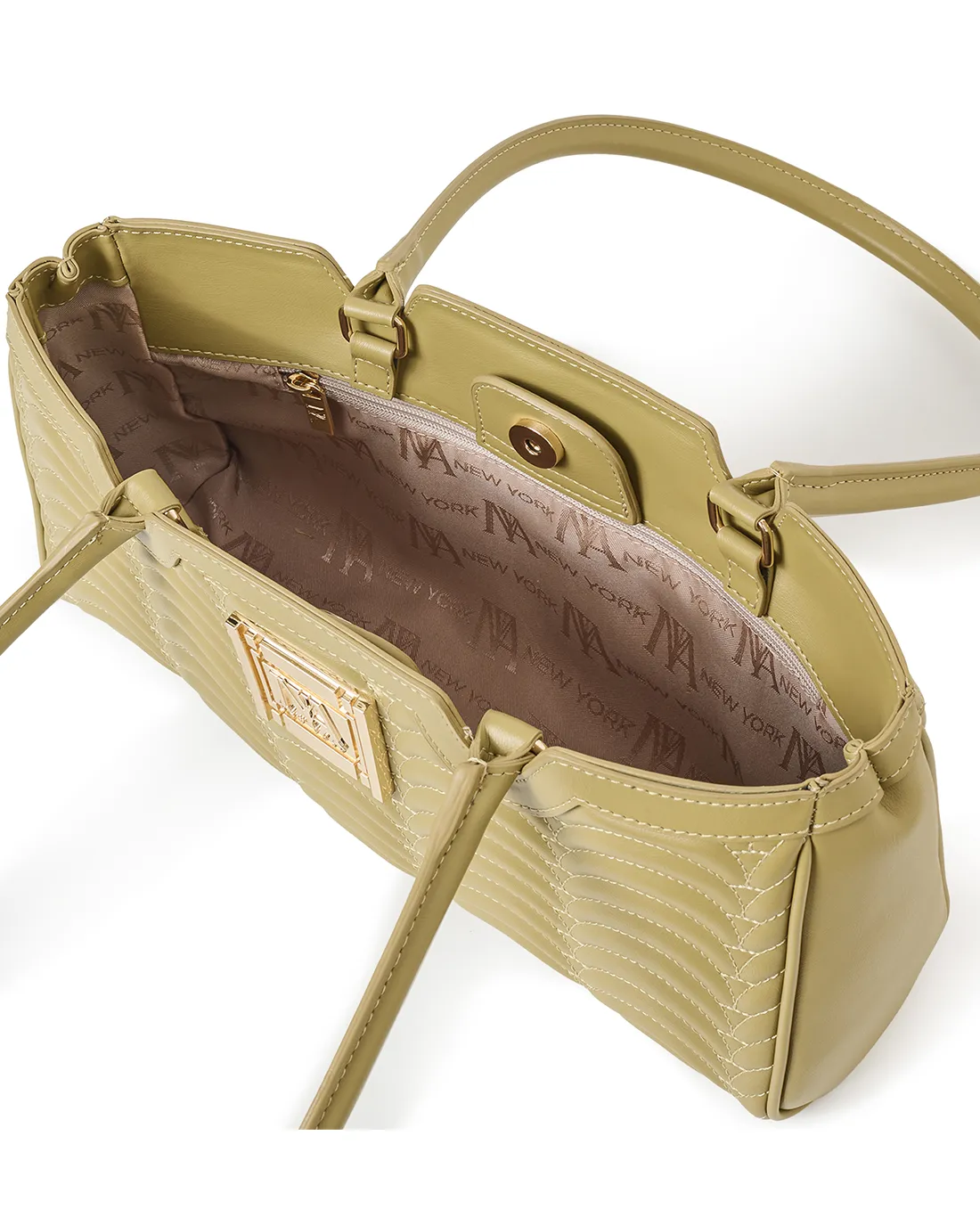 Broadway N1 Tuscan handmade shoulder bag features authentic texture and fine details.