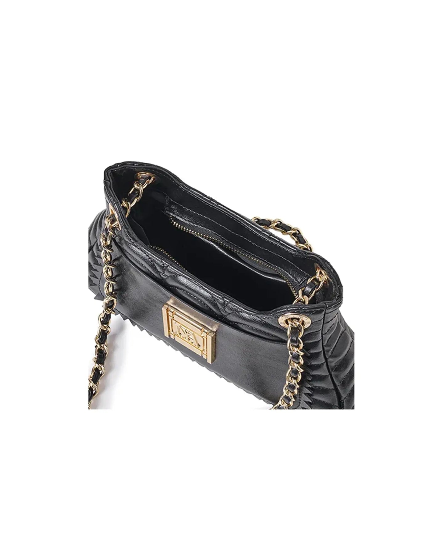 Madison black high end shoulder bags showcased with premium texture and timeless elegance.