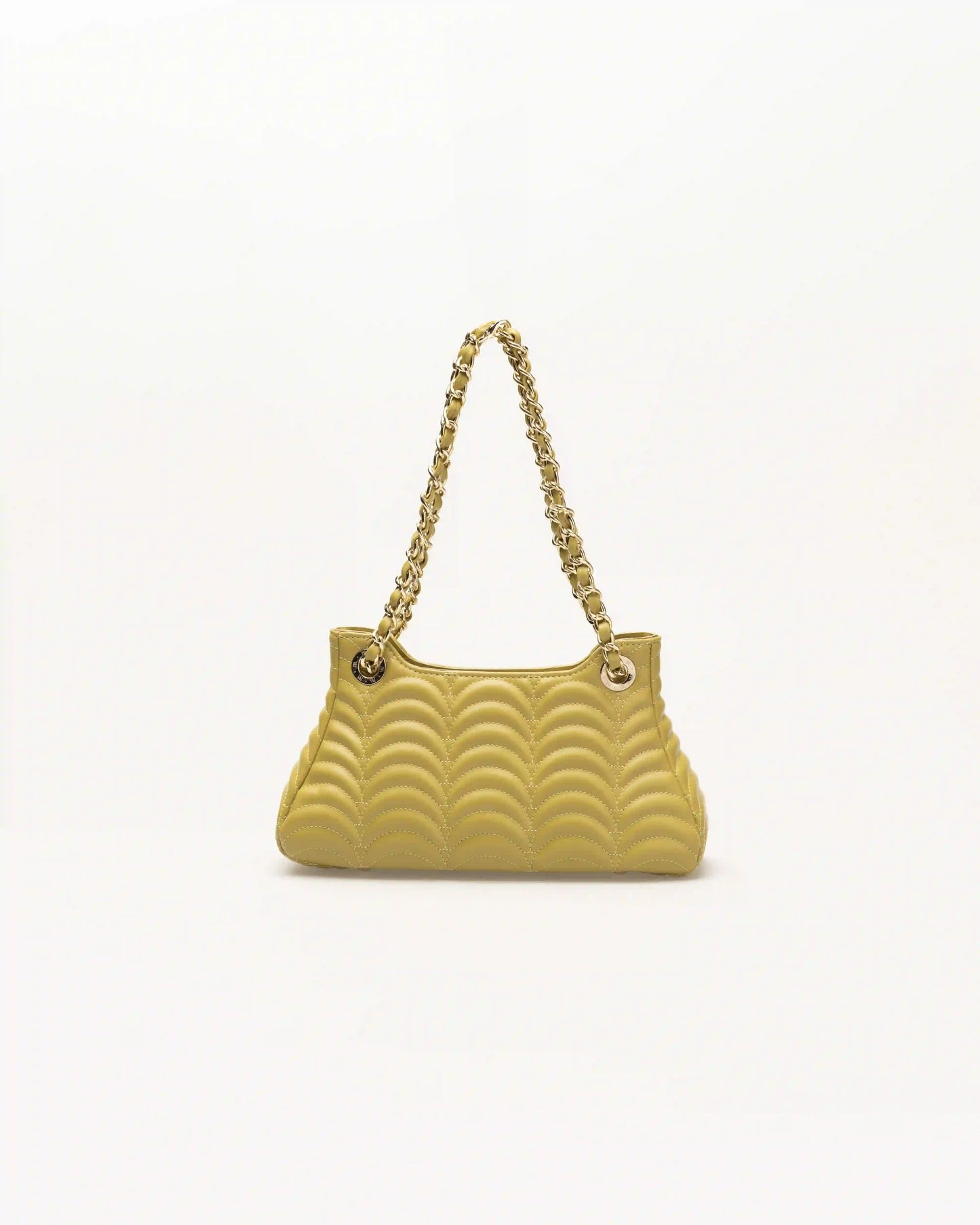 Refined Madison unique women's handbags made with fine craftsmanship.