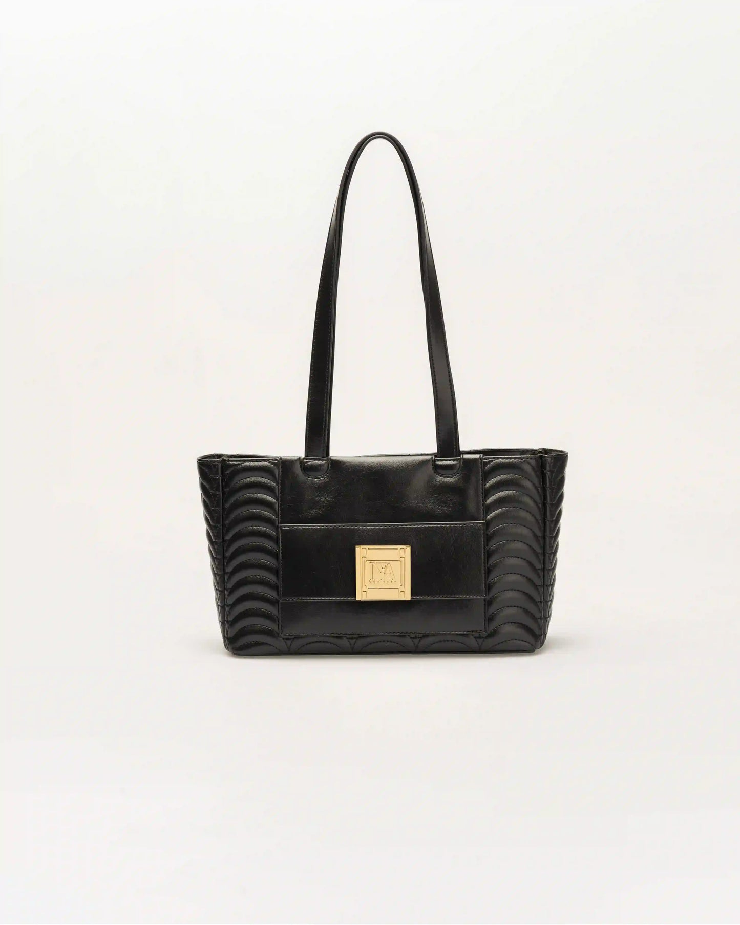 Stylish ann black shoulder bag ideal for a strong and sophisticated wardrobe.