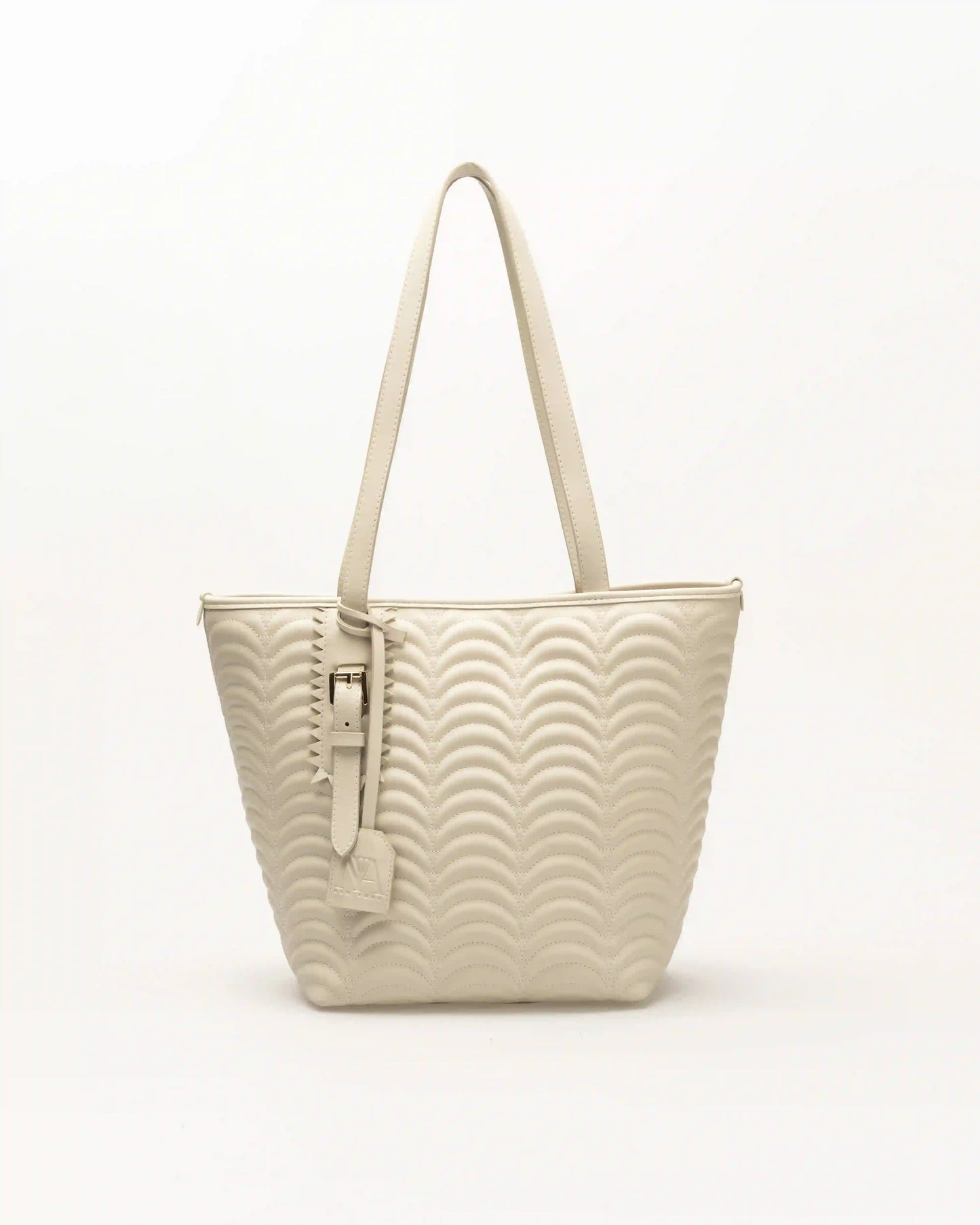 Tote white luxury shoulder bag for women adding grace to every fashion look.